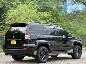 Toyota Land Cruiser Prado 2006 Black