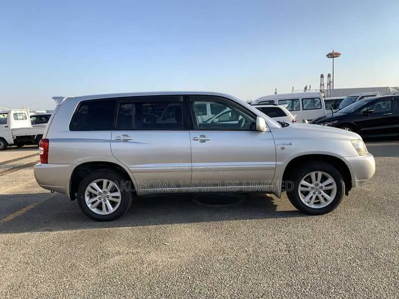 Toyota Kluger 2007 Silver