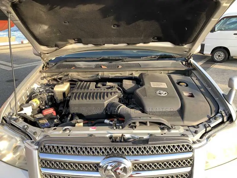 Toyota Kluger 2007 Silver