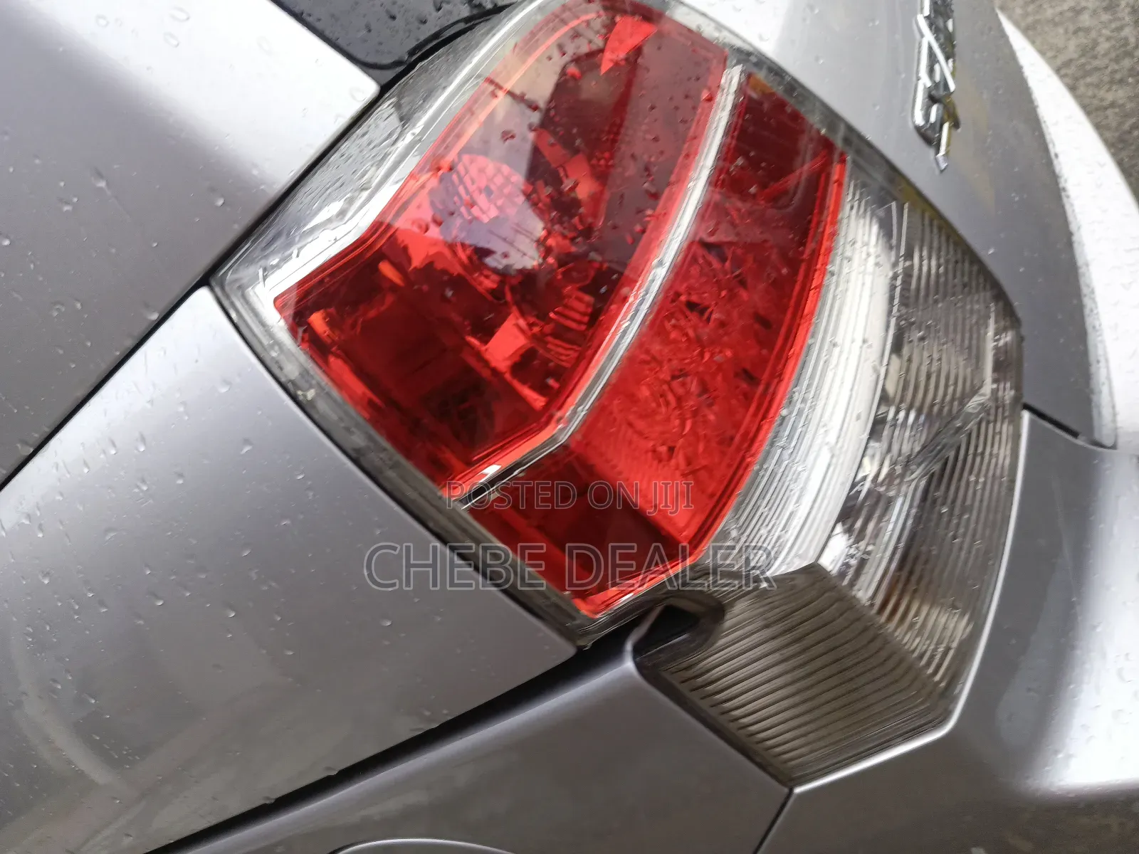 Toyota Spade 2015 Silver