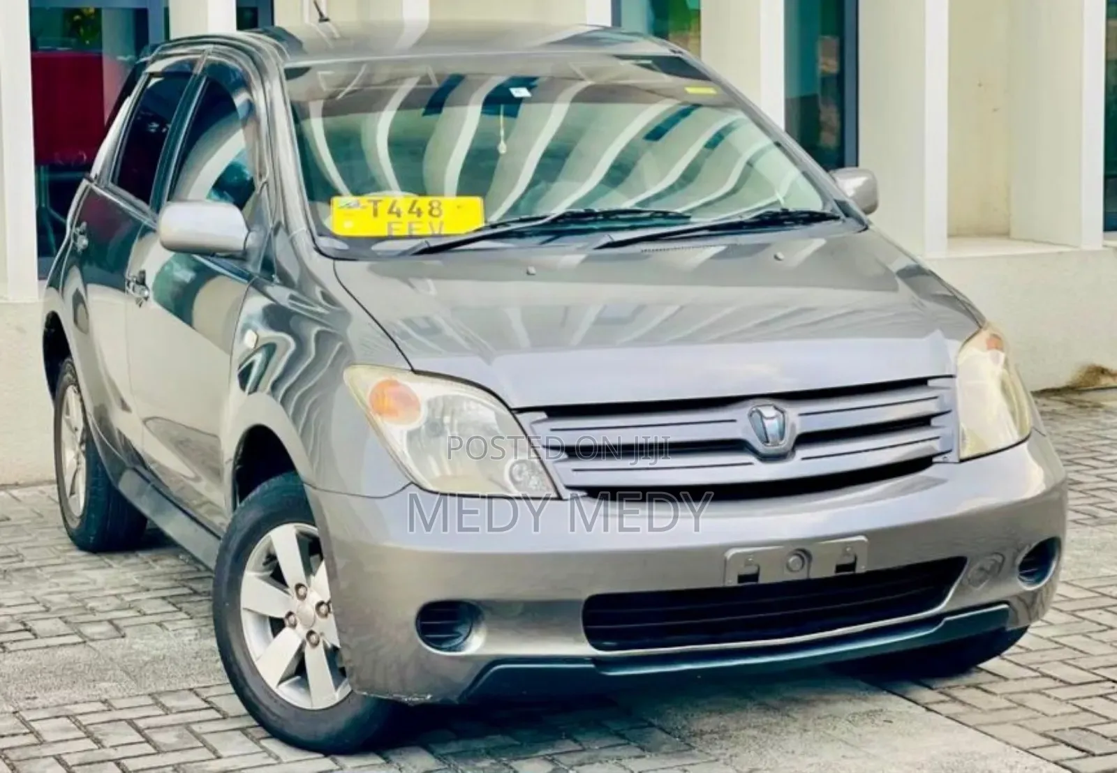 Toyota IST 2005 Gray