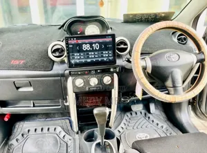 Toyota IST 2005 Gray