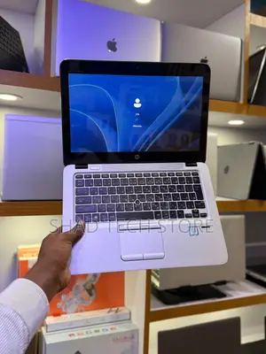 Laptop HP EliteBook 820 G3 8GB Intel Core i5 SSD 256GB