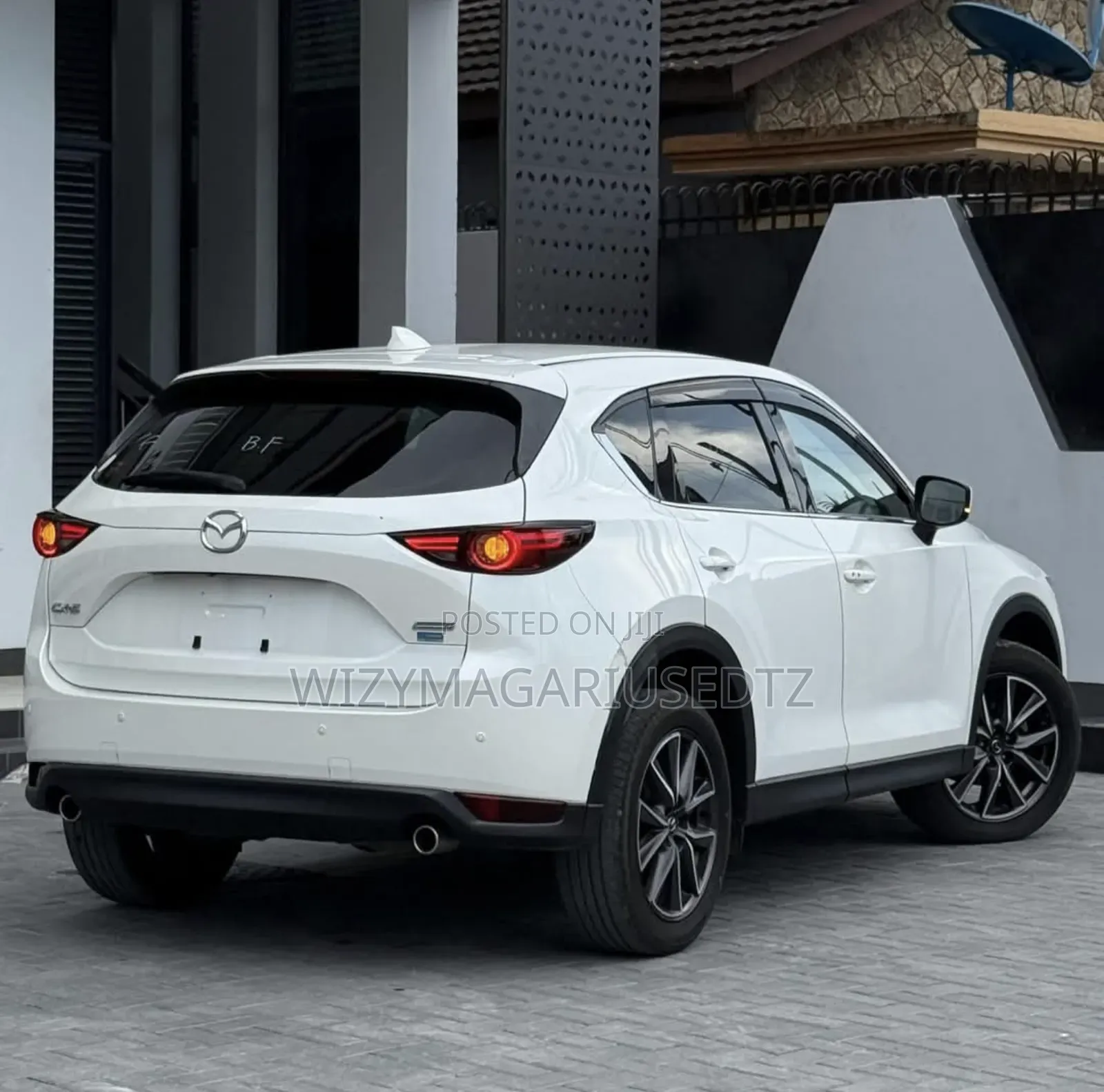 Mazda CX-5 2019 Off white