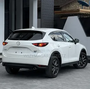 Mazda CX-5 2019 Off white