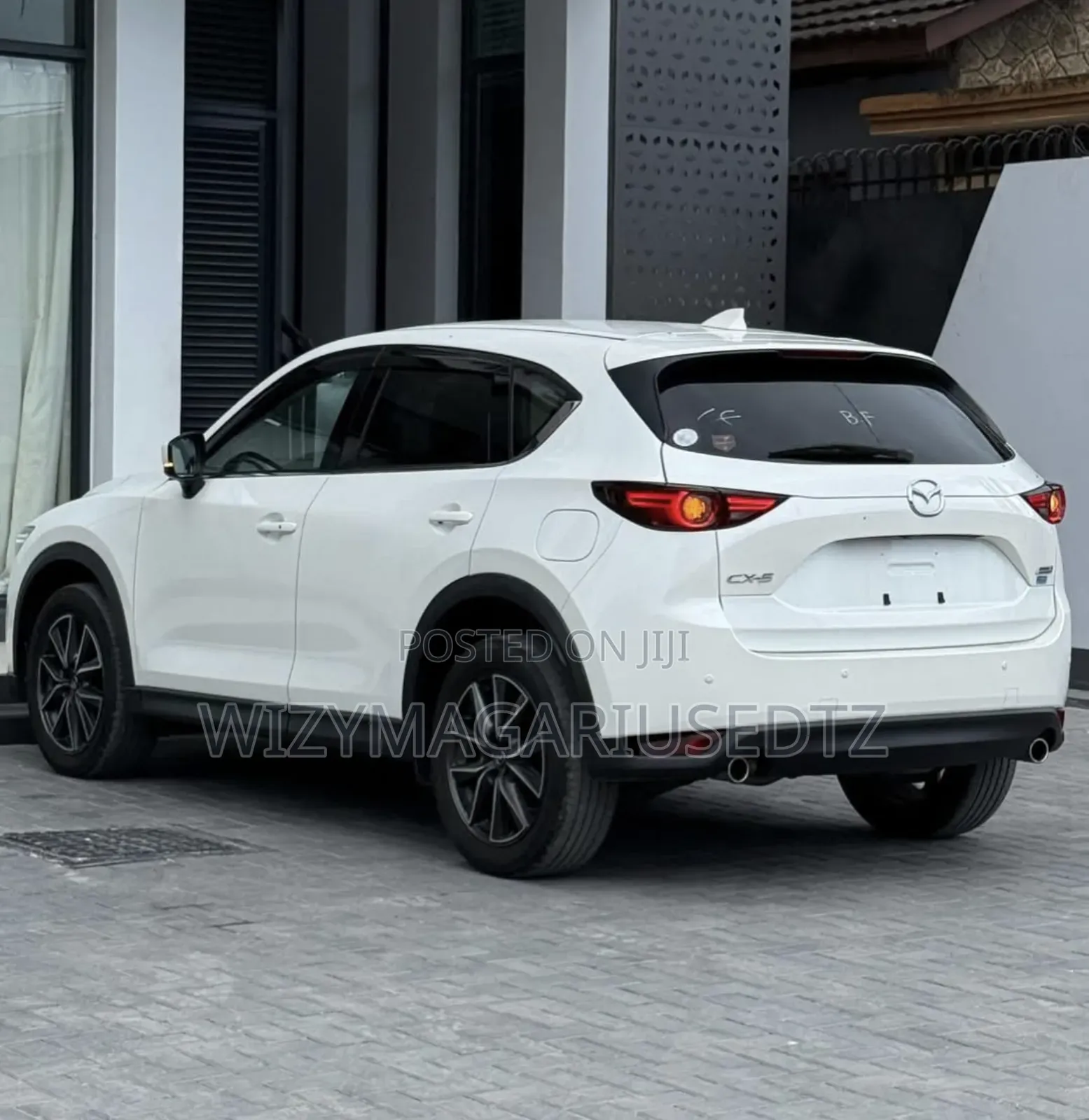Mazda CX-5 2019 Off white