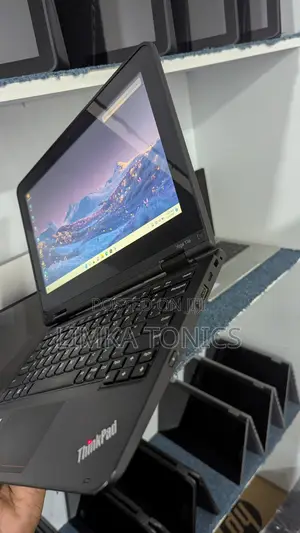New Laptop Lenovo Yoga 11e 8GB Intel Core i5 SSD 128GB