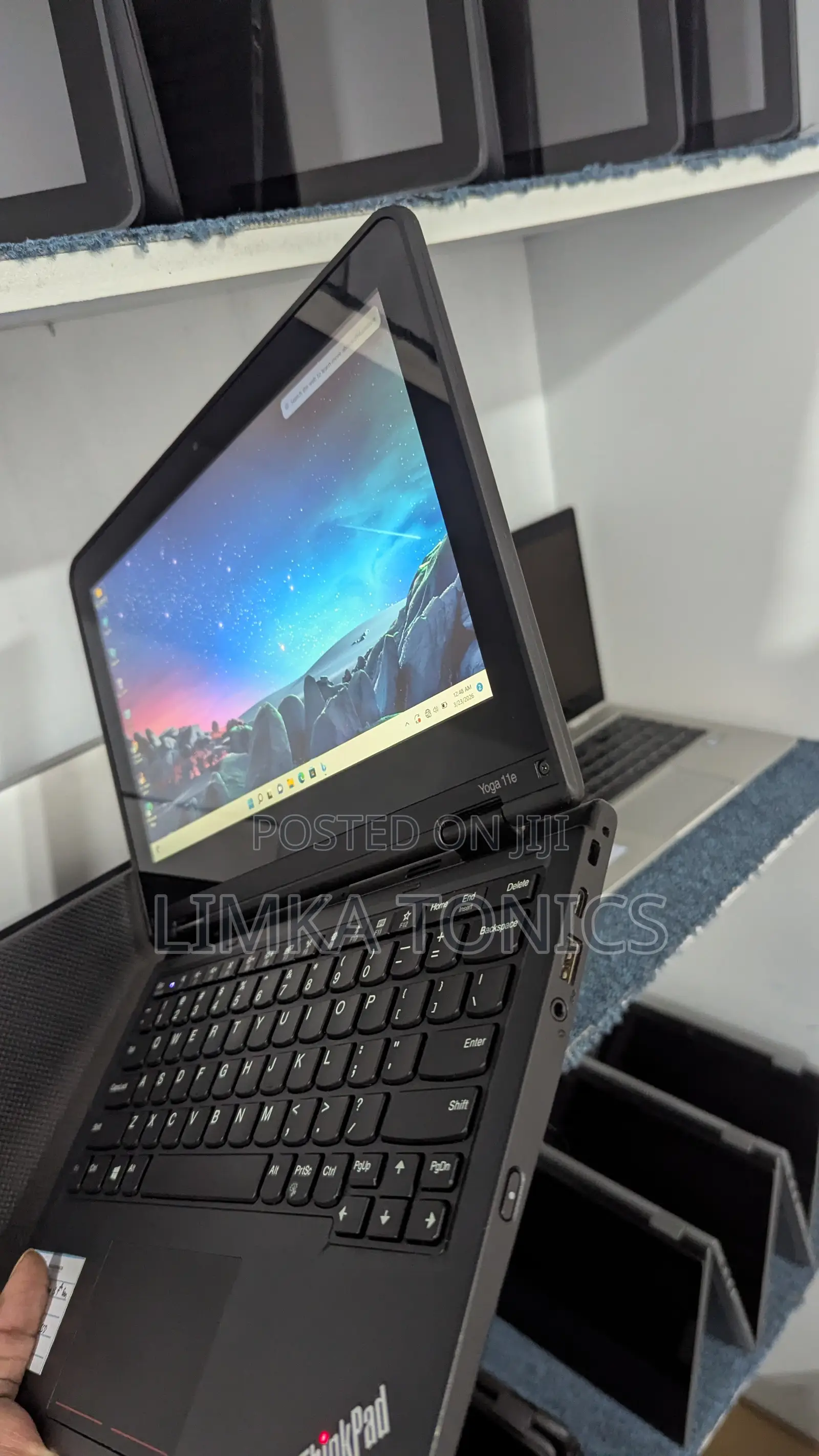 New Laptop Lenovo Yoga 11e 8GB Intel Core i5 SSD 128GB