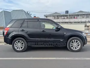 Suzuki Escudo 2007 Black