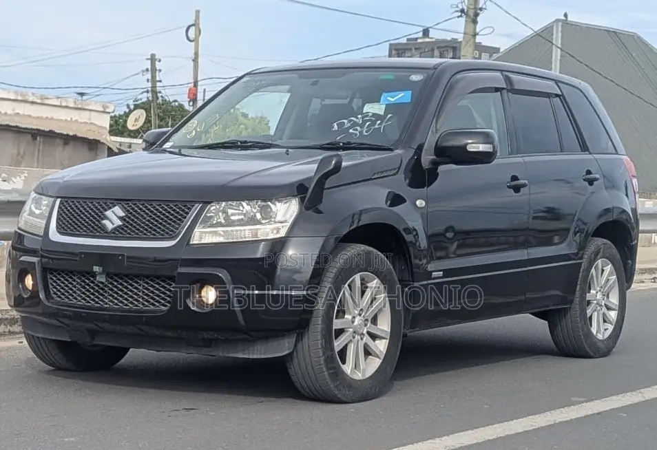 Suzuki Escudo 2007 Black