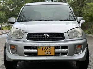 Toyota RAV4 Automatic 2003 Silver