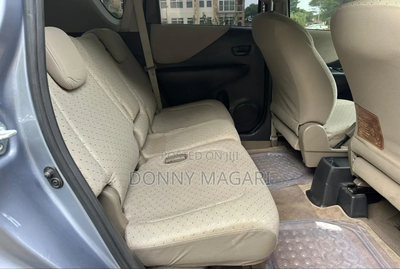 Toyota Ractis 2006 Gray