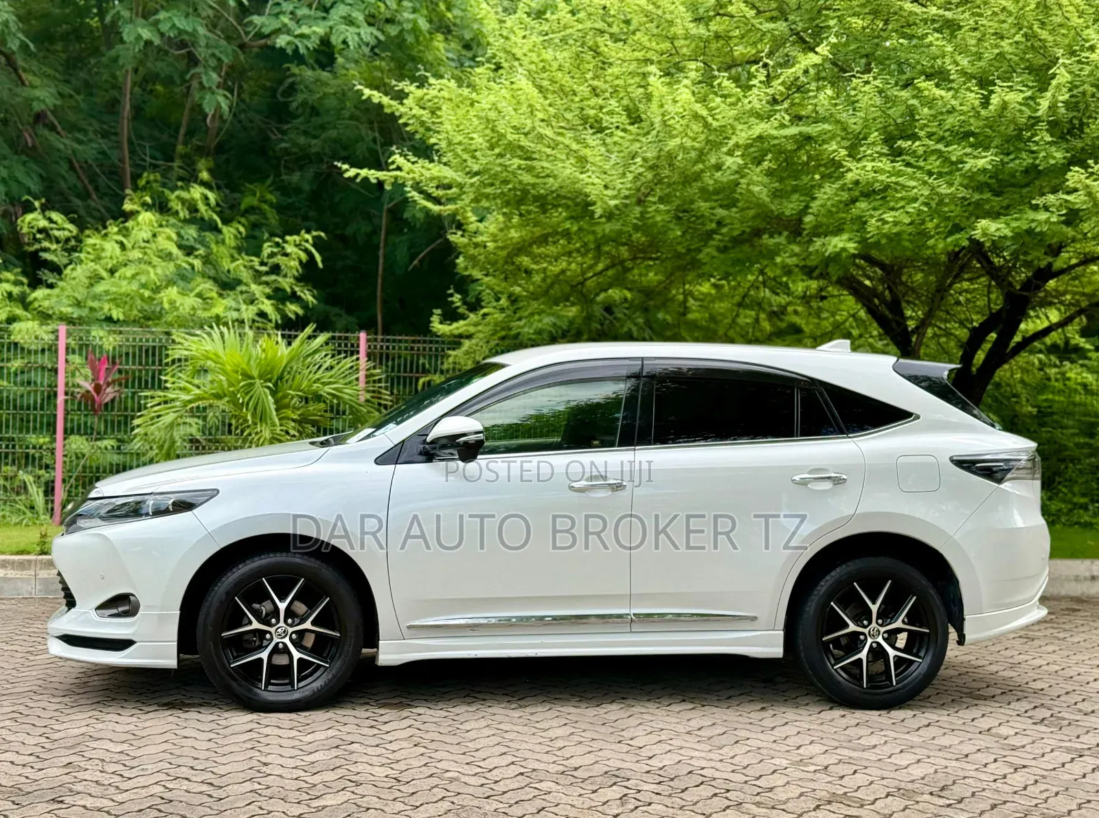 Toyota Harrier 2017 White