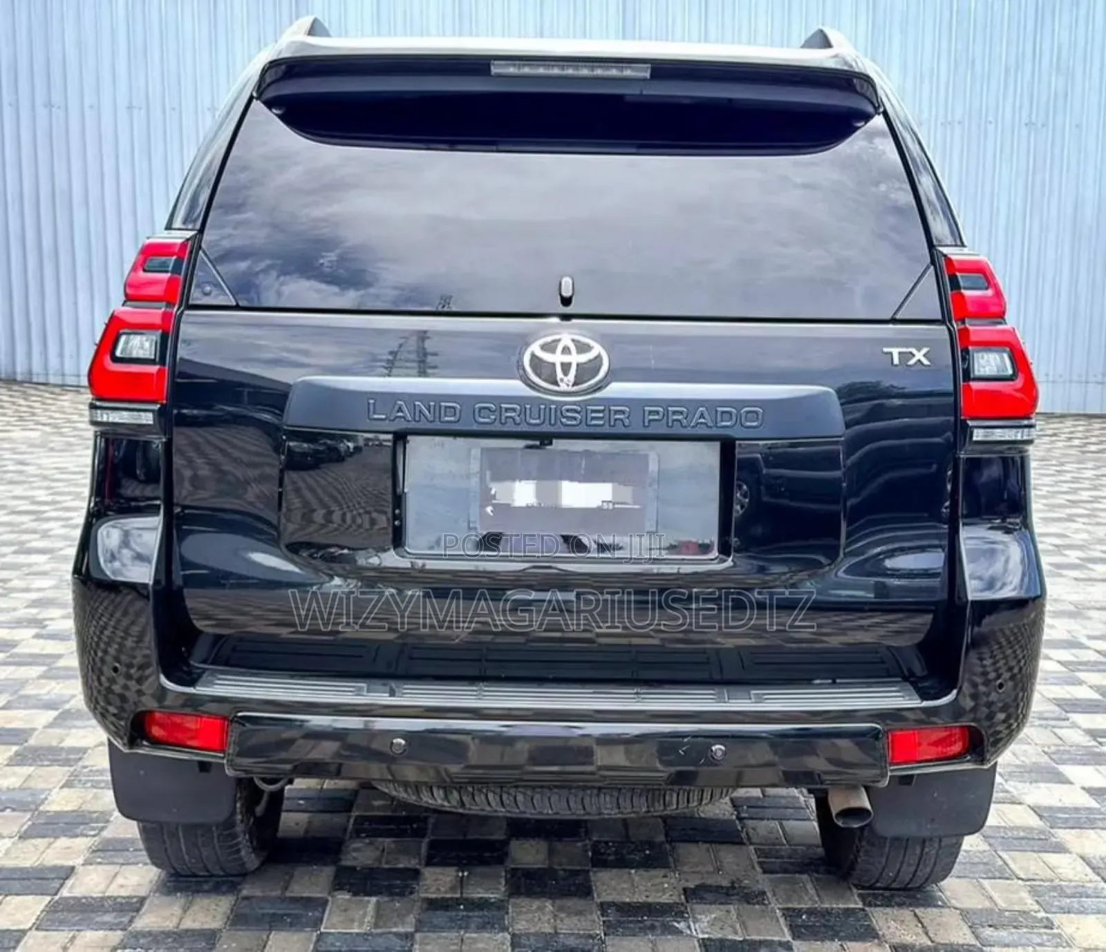 Toyota Land Cruiser Prado 2022 Gray