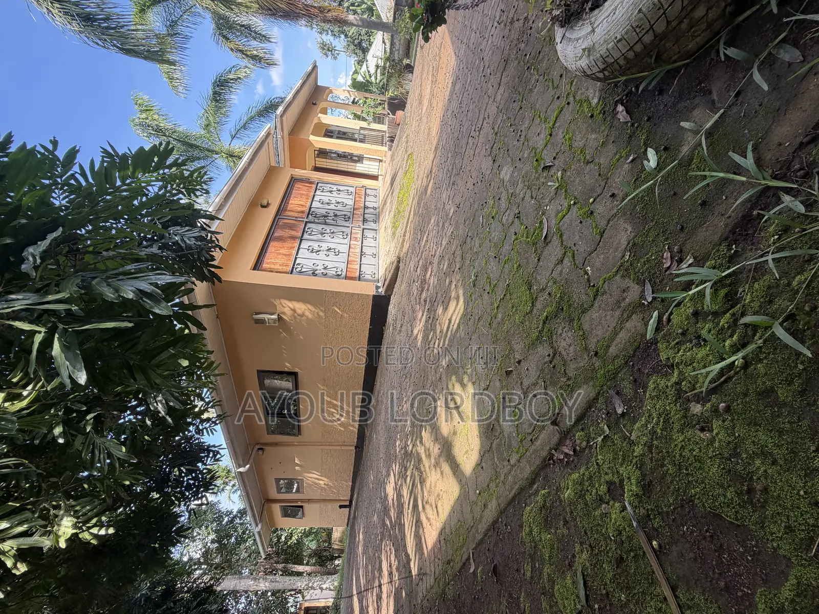 4bdrm House in Nkoanrua for sale