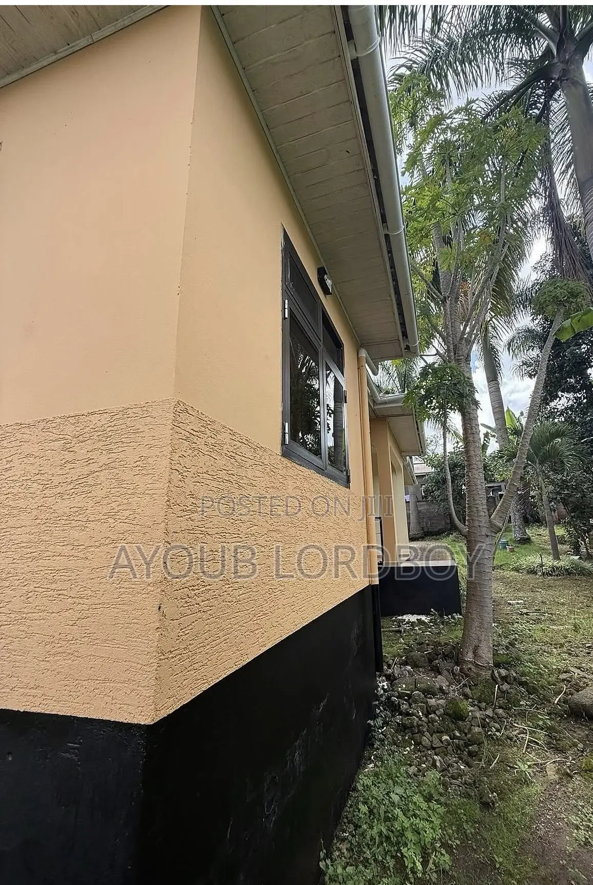 4bdrm House in Nkoanrua for sale