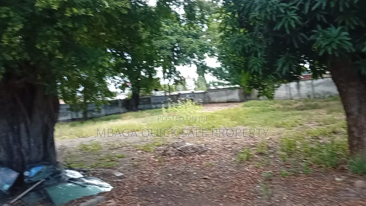 10bdrm House in Oyster Bay for rent