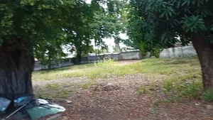 10bdrm House in Oyster Bay for rent