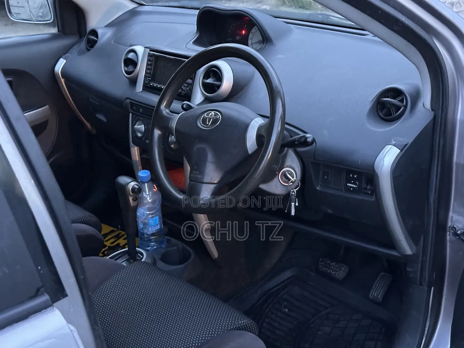 Toyota IST 2004 Gray