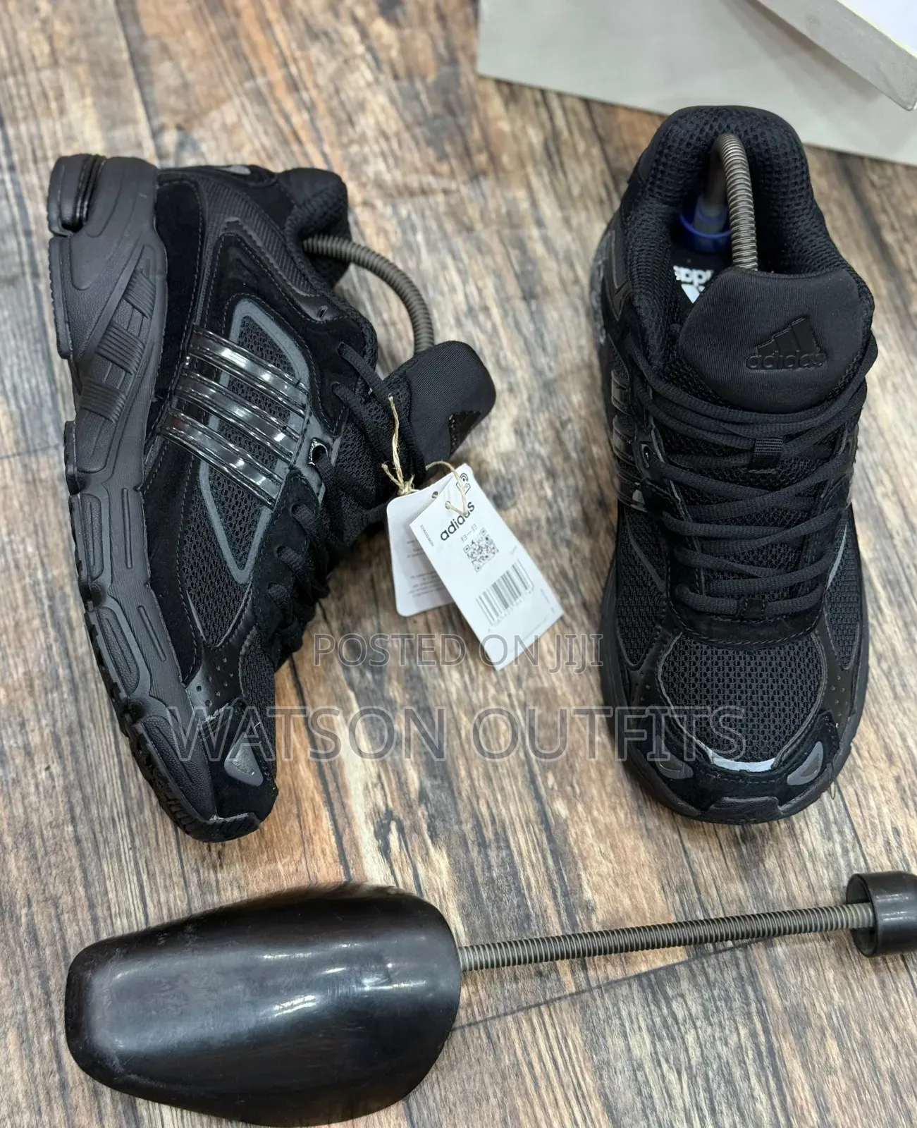 Men's Leather Sneaker Shoes Adidas Well Branded Royally Classic