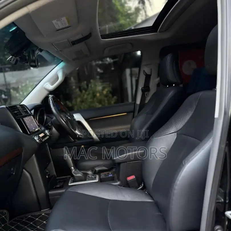 Lexus GX 460 2011 Black