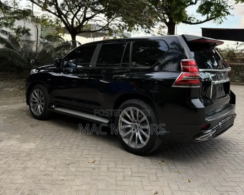 Lexus GX 460 2011 Black