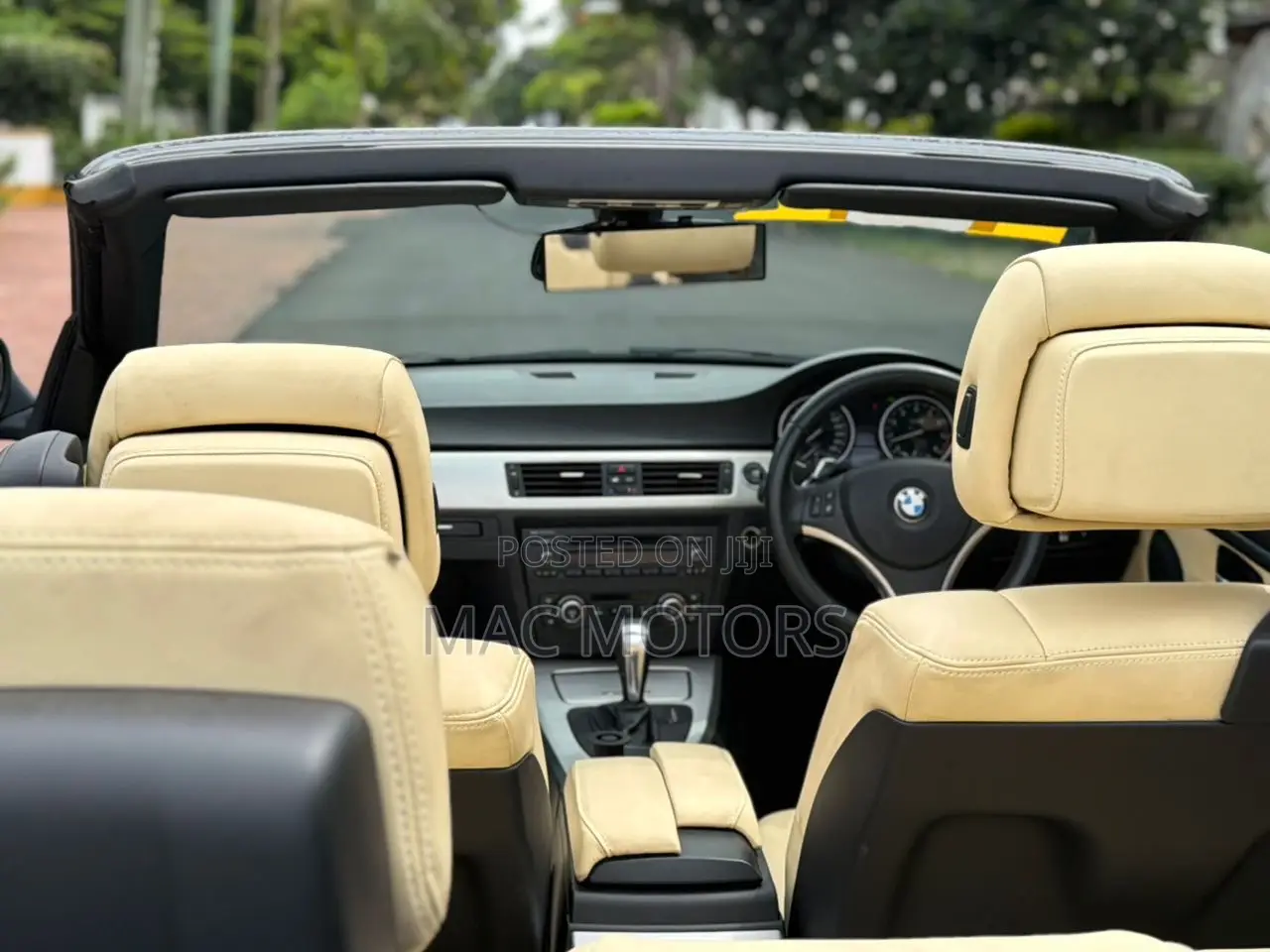 BMW 3 Series 325i RWD 2009 Gray