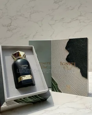 Ignite Oud Eau De Parfum, a Bold and Elegant Unisex Fragrance