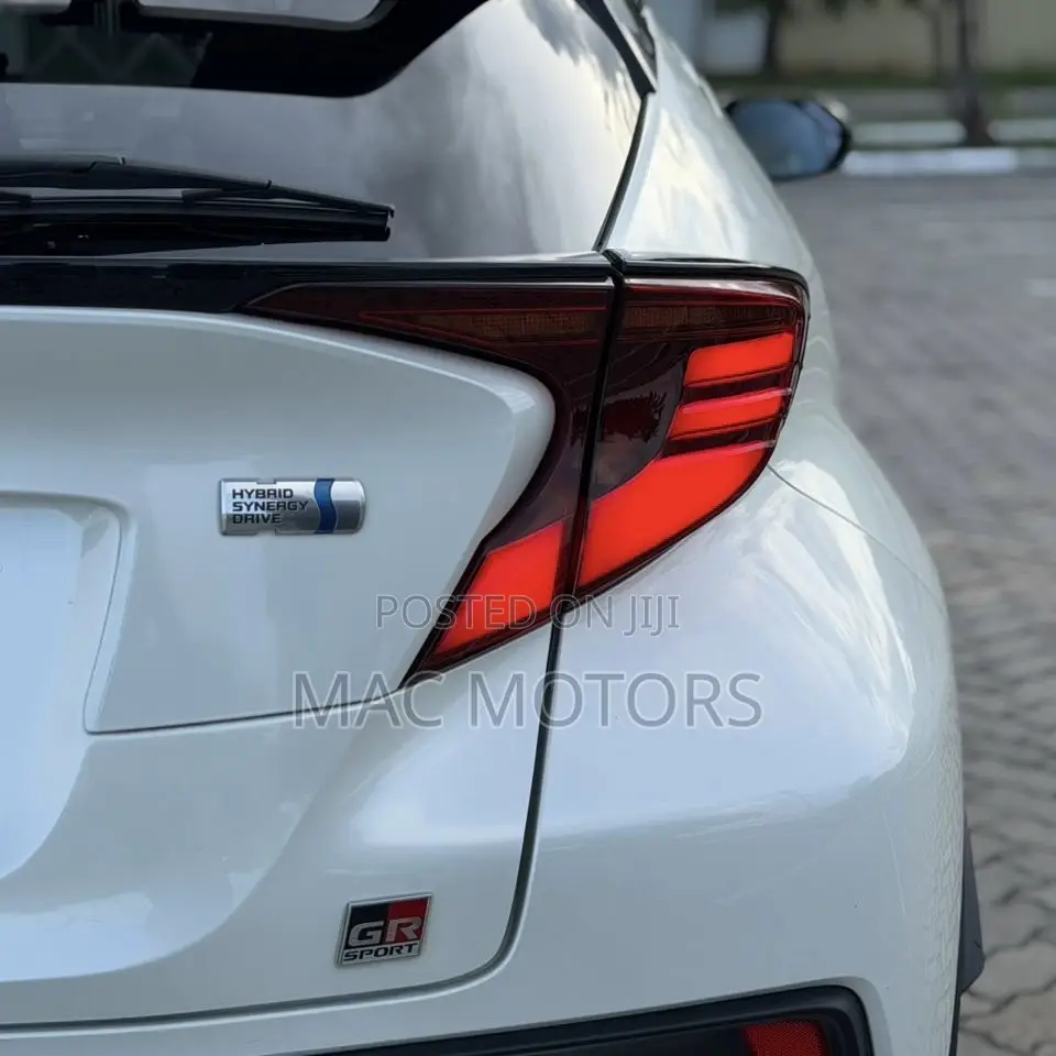 Toyota C-HR 2019 White
