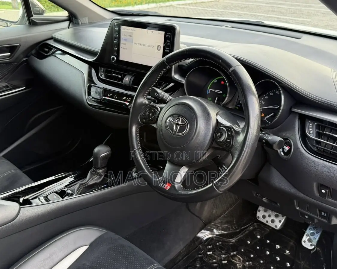 Toyota C-HR 2019 White