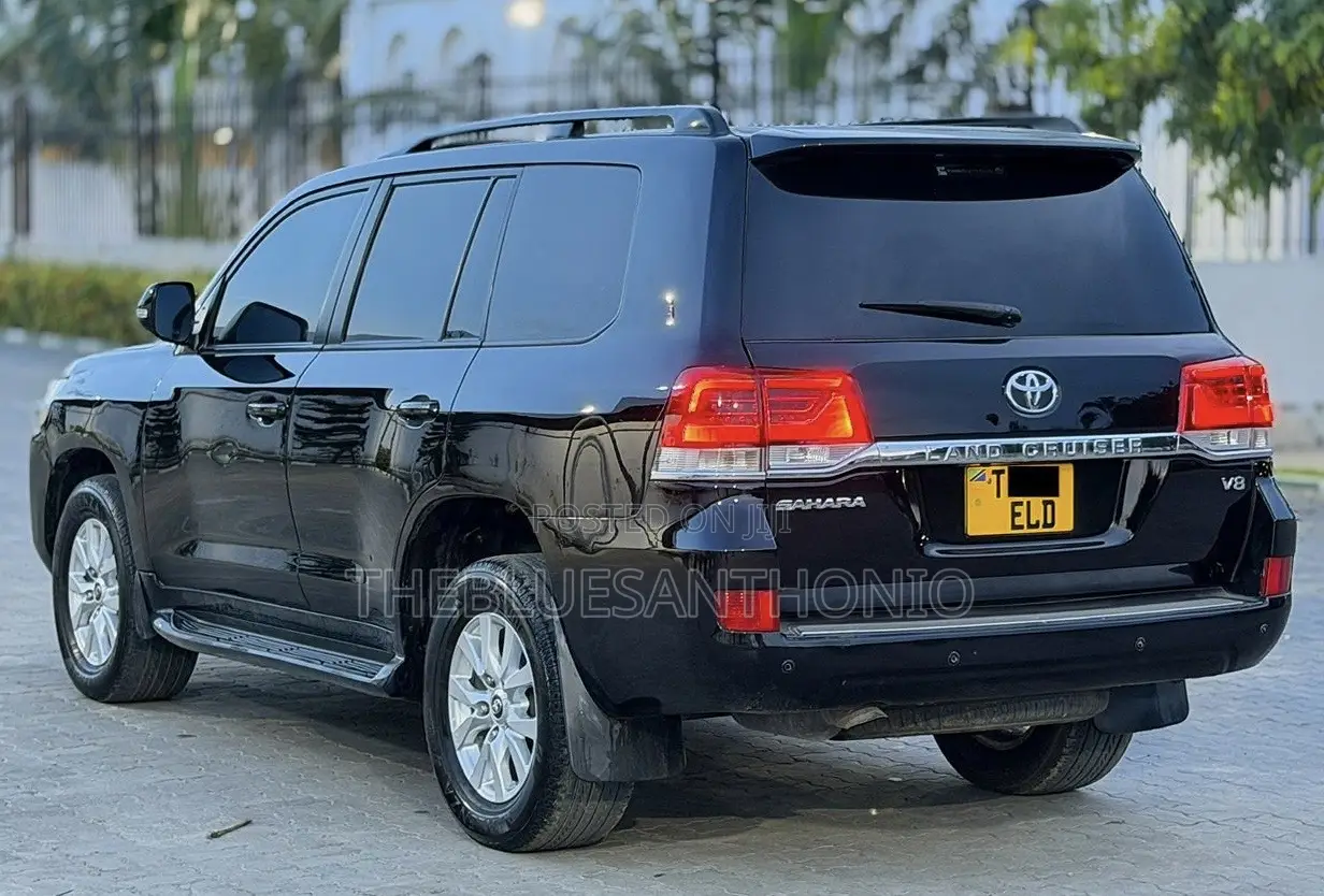 Toyota Land Cruiser 2021 Black