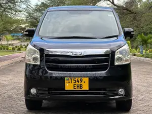 Toyota Noah 2008 Black