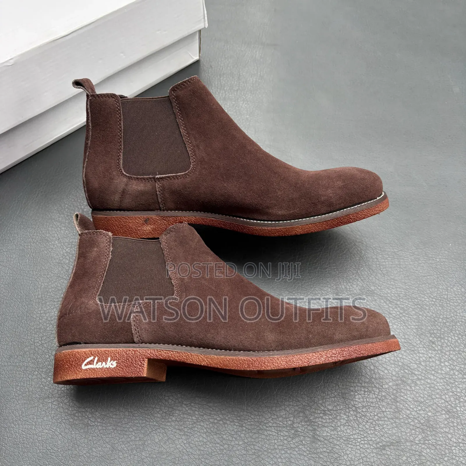 Men's Leather Boots or Shoes High Cutting Beautifully Clarks Branded