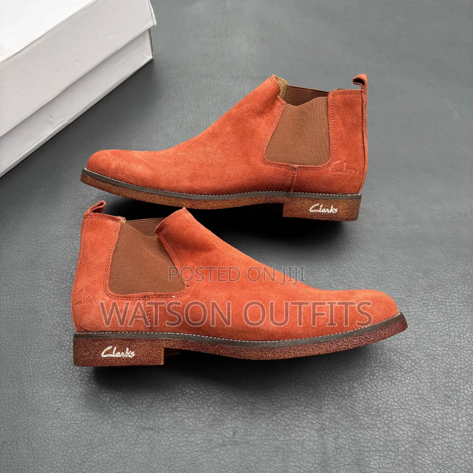 Men's Leather Boots or Shoes High Cutting Beautifully Clarks Branded