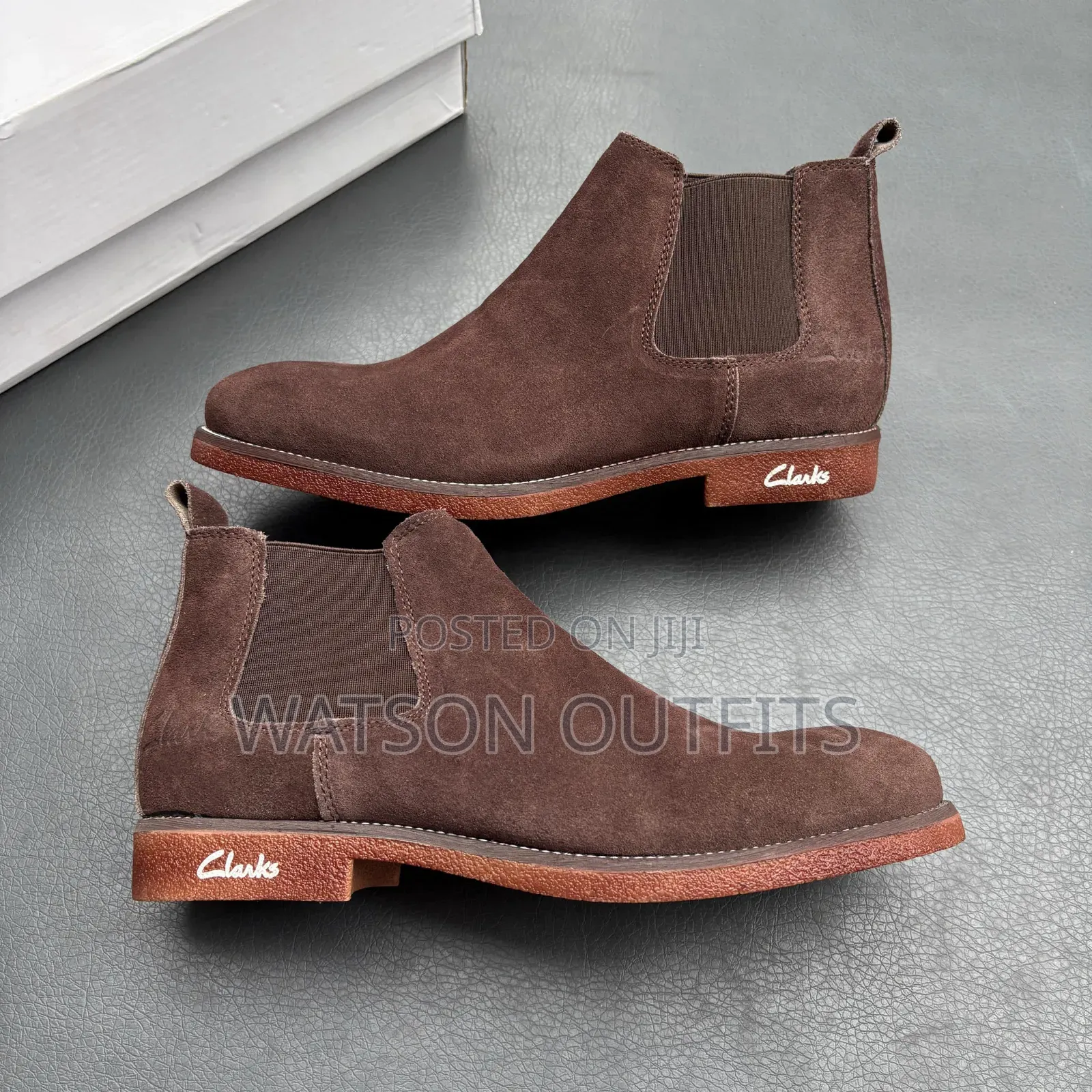 Men's Leather Boots or Shoes High Cutting Beautifully Clarks Branded