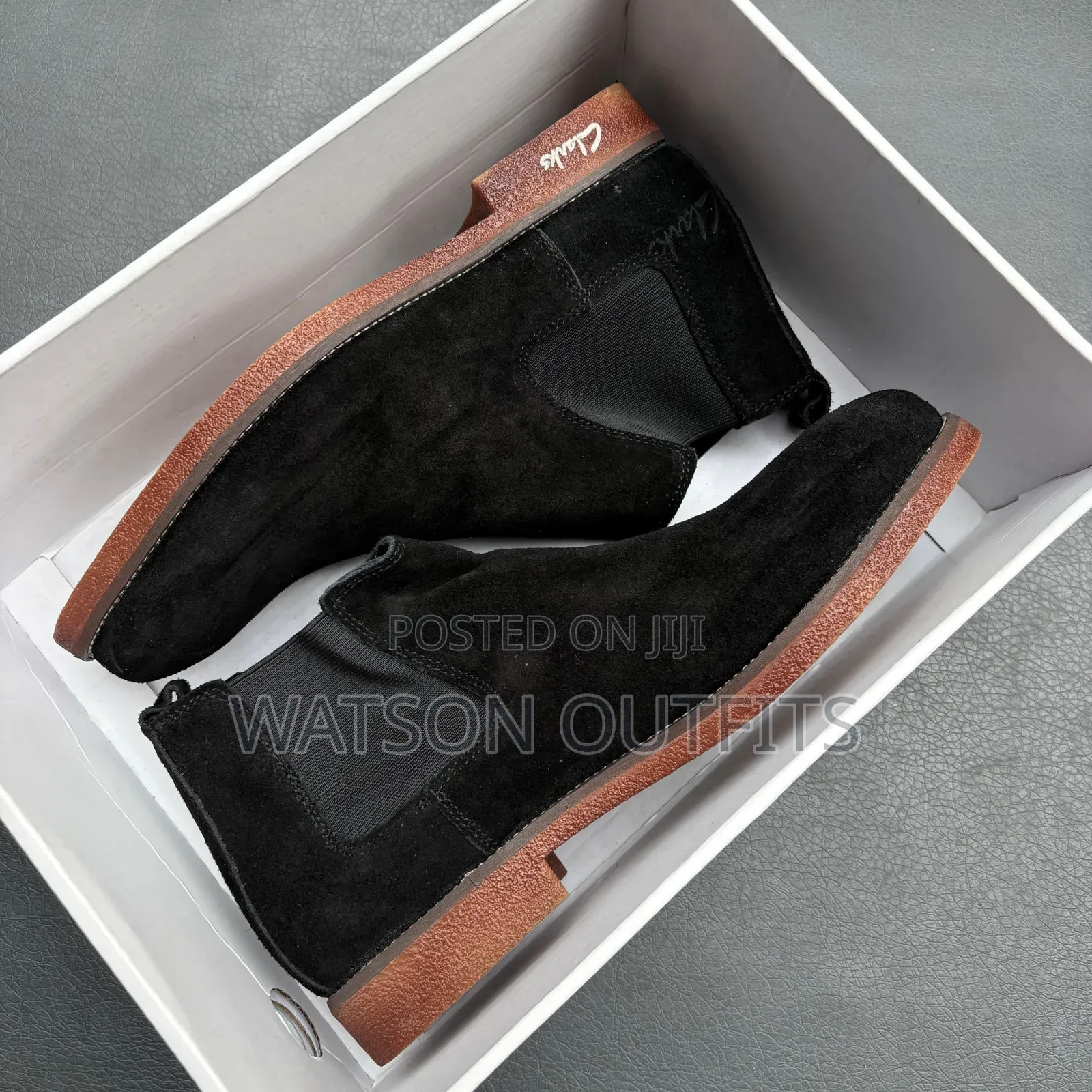 Men's Leather Boots or Shoes High Cutting Beautifully Clarks Branded