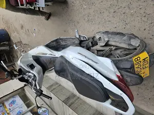 Honda 2024 White