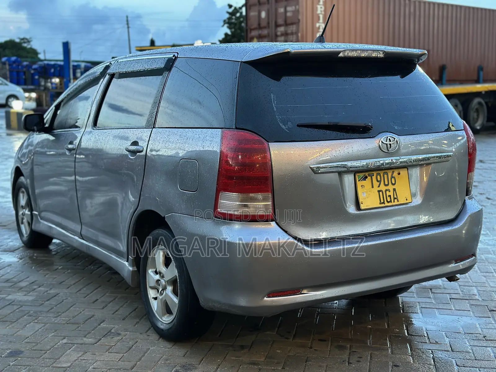 Toyota Wish 2004 Silver