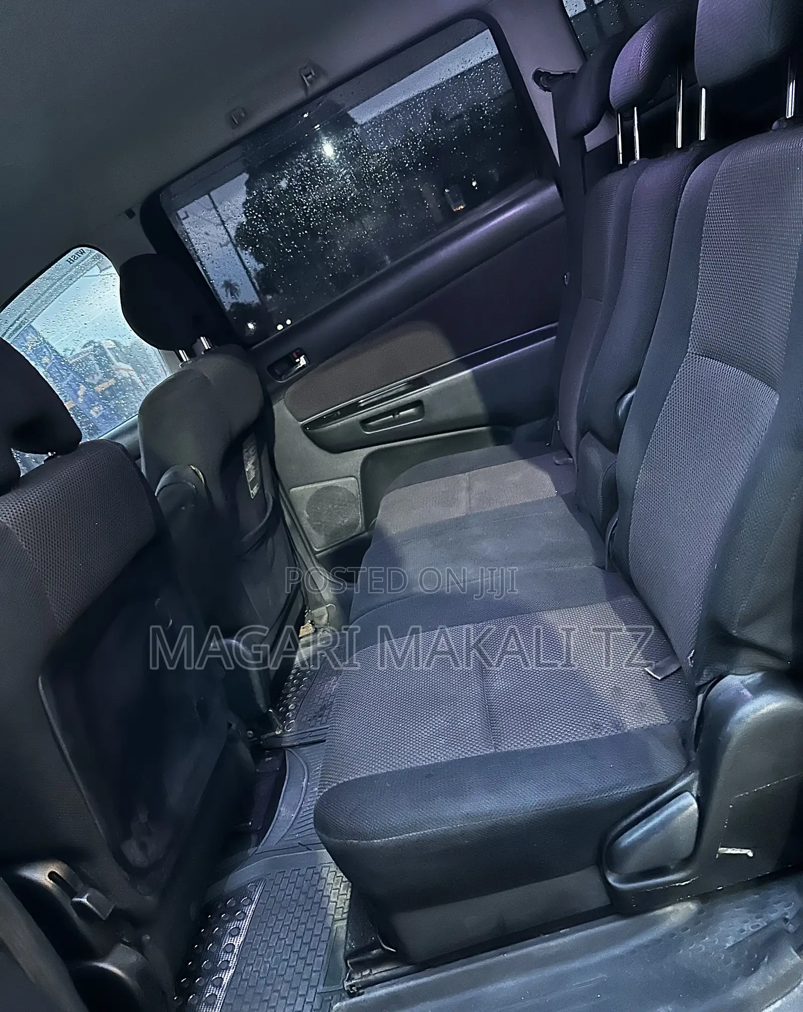 Toyota Wish 2004 Silver