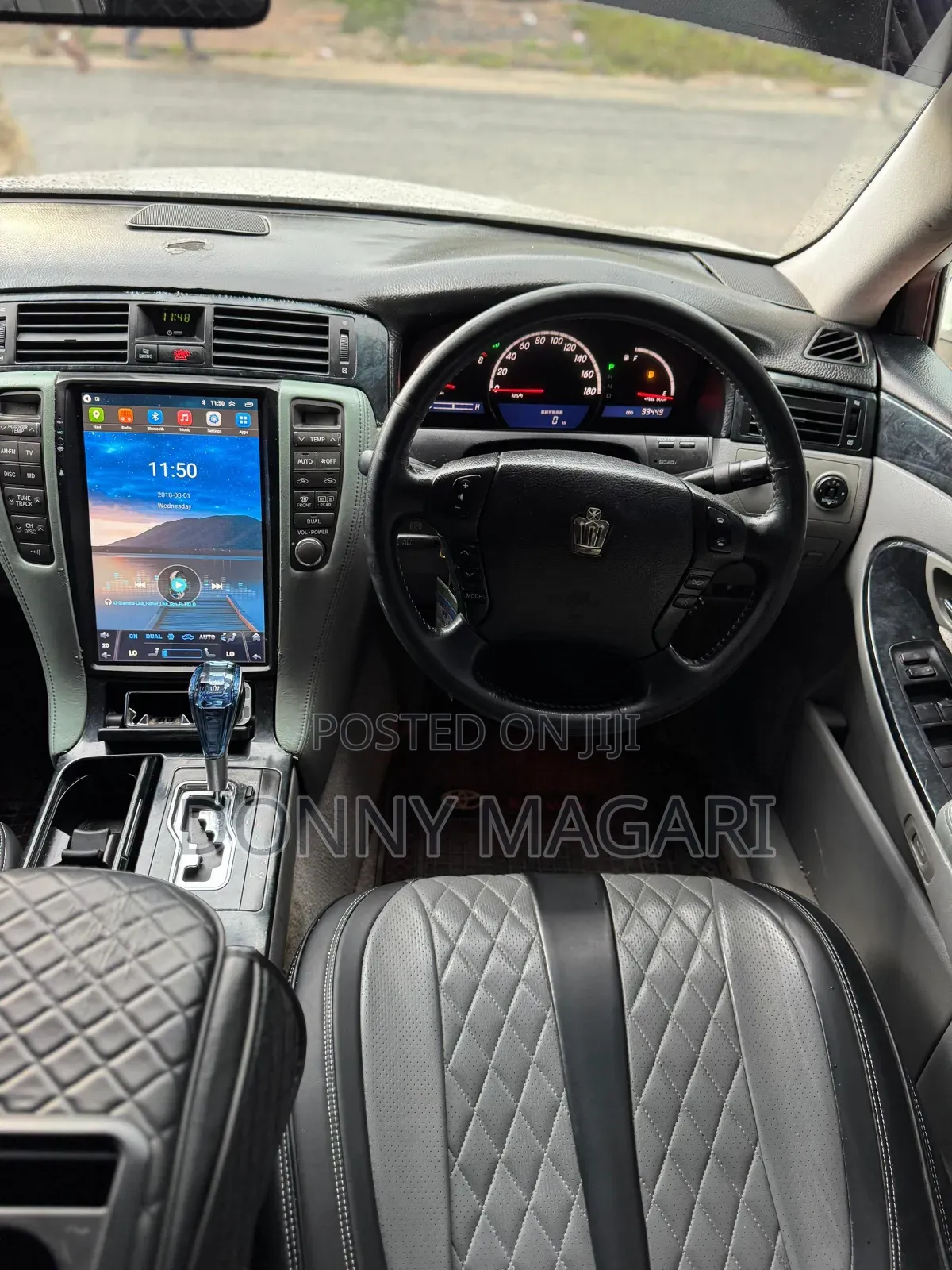 Toyota Crown 2006 White
