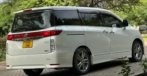 Nissan Elgrand SV Premium 2014 White