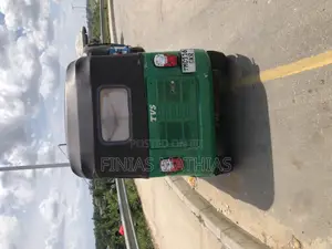Bajaj Stroke 2019 Green