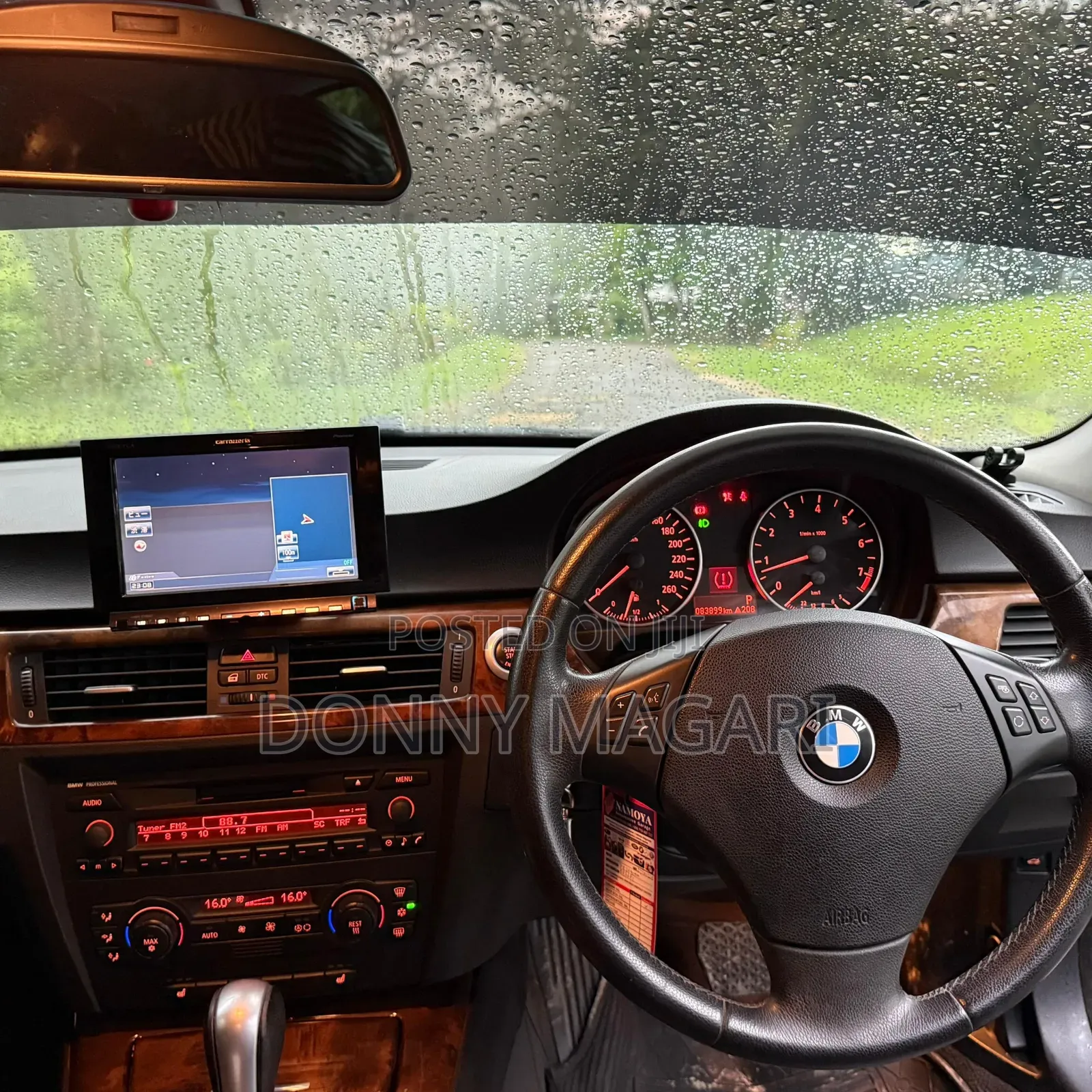 BMW 3 Series 325i RWD 2010 Blue