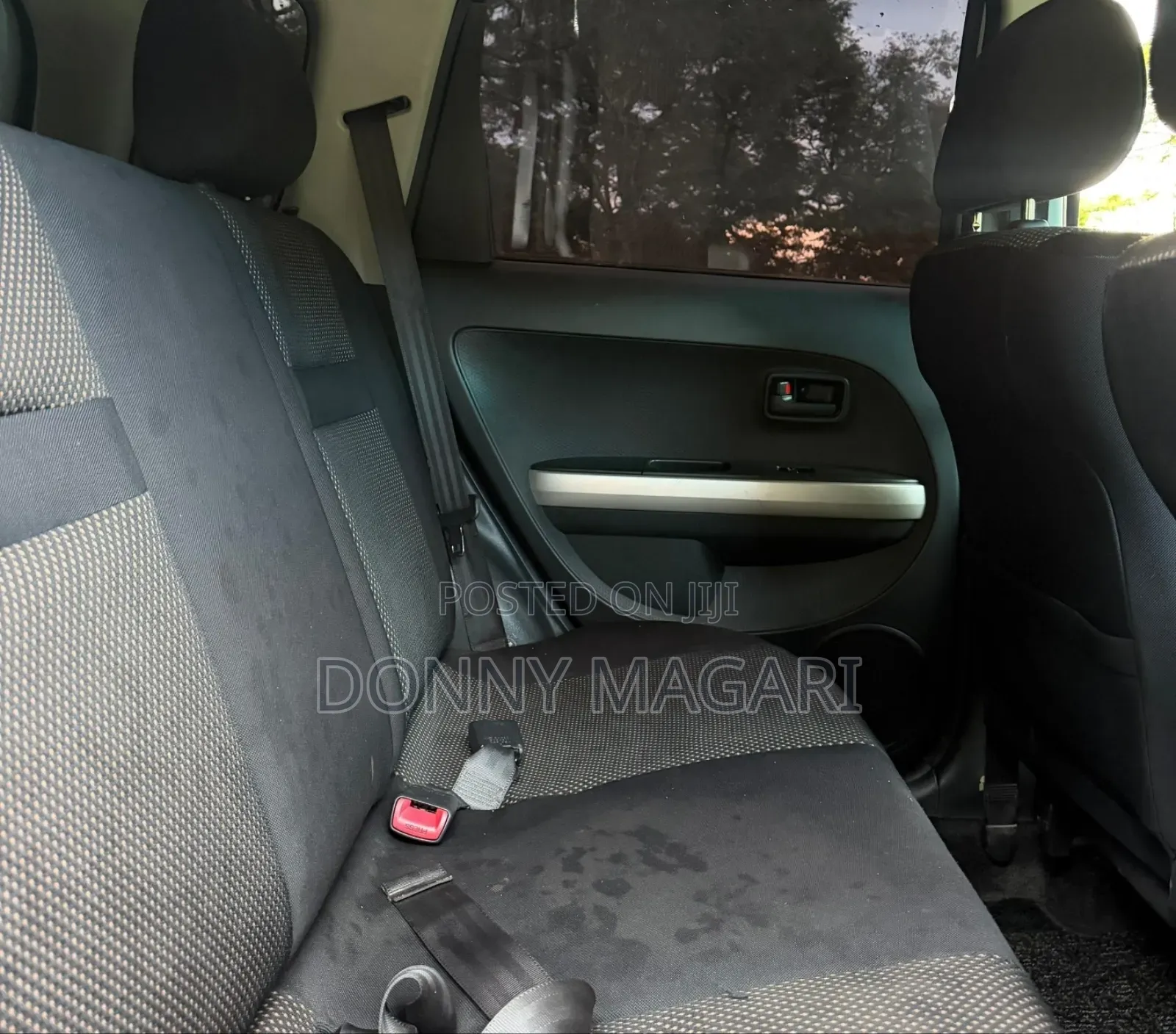 Toyota IST 2004 Silver