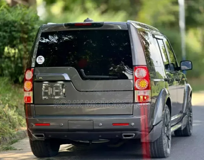 Land Rover Discovery 2014 Black