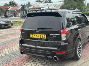 Subaru Forester 2011 Black