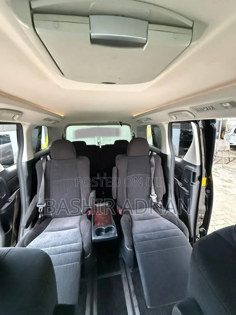 Toyota Alphard 2.4 Petrol FWD 2012 Black
