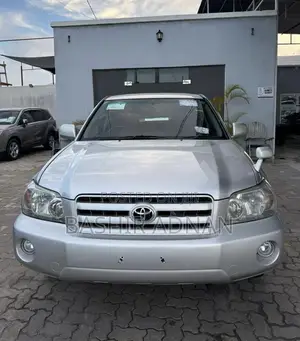 Toyota Kluger 2005 Silver