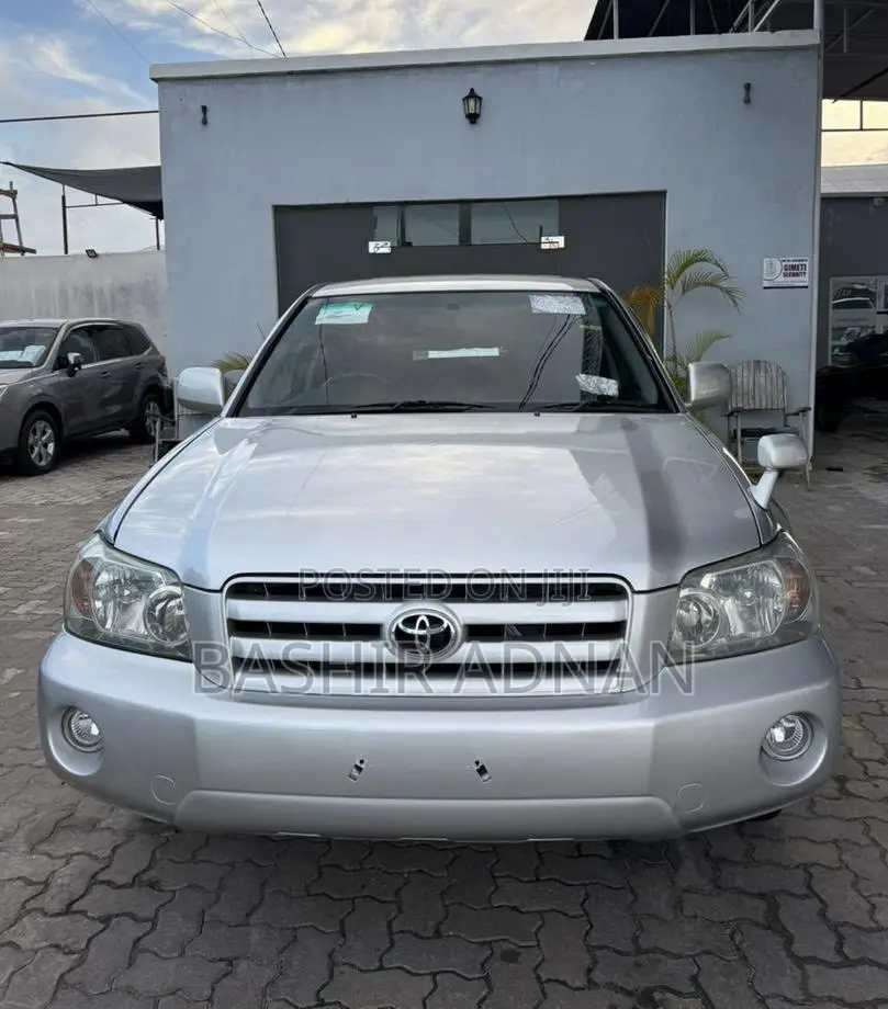Toyota Kluger 2005 Silver