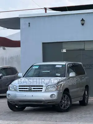 Toyota Kluger 2005 Silver